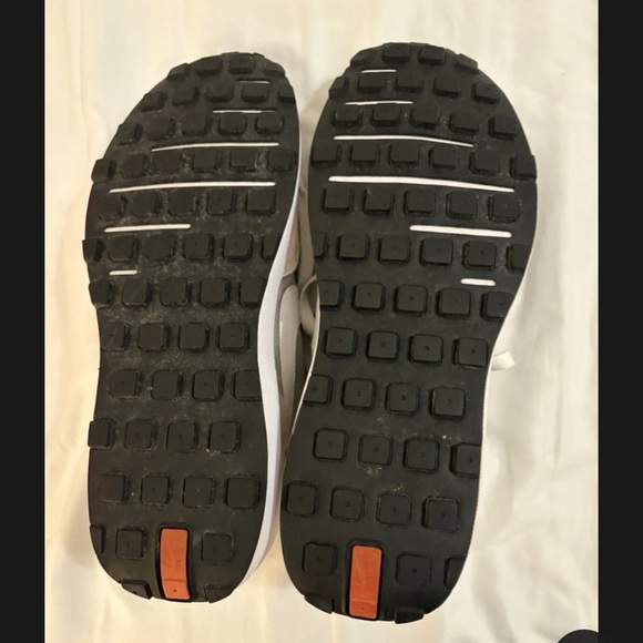 Nike Waffle One Mens 9 Summit White Running Shoes Athletic Sneakers DA7995-100 - Picture 7 of 8